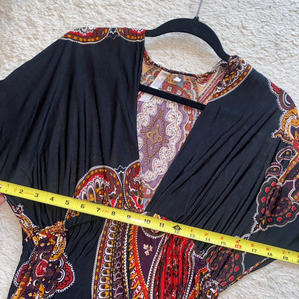 5/$20 Patterned dress - Picture 5 of 5
